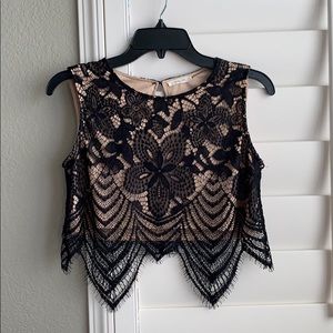 NWOT Lace crop top